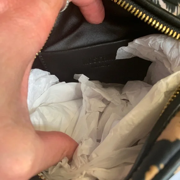 Authentic MOSCHINO Learher/canvas zip top cheetah print Crossbody - Picture 12 of 15